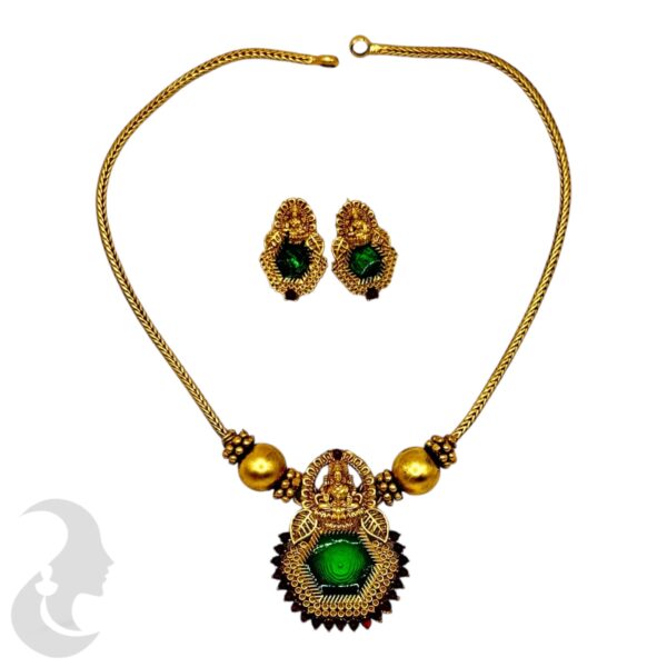 Lakshmi Design Palakka Pendant Green Enamel- Studs, Product Code: V-2067