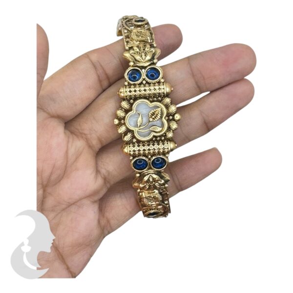 Gold Bracelet- Flower Desgin- Blue Color Stones, Product Code: V-2201 - Image 3