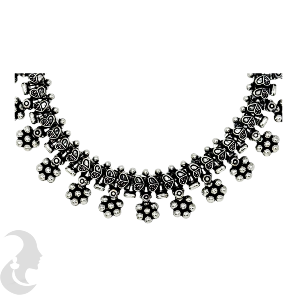 Short Necklace- Flower Design, Product Code: V-1160 - Image 2