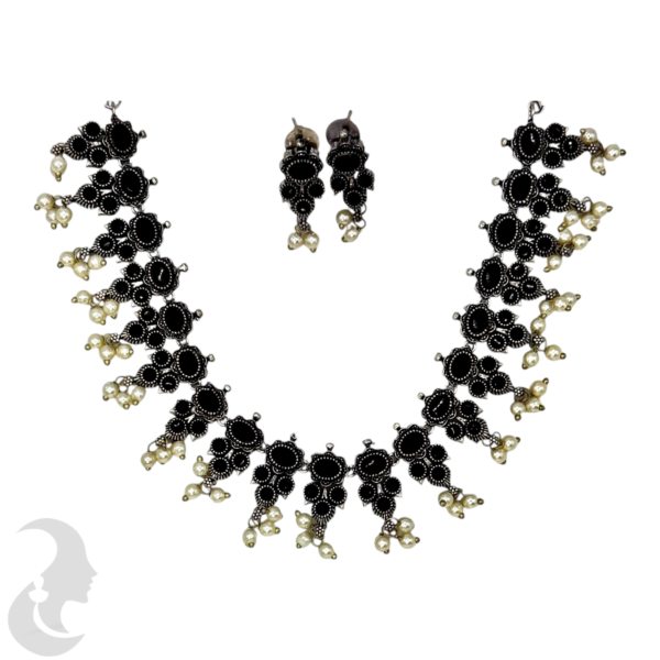 Black Silver- Black Stones- Studs, Product Code: V-1315