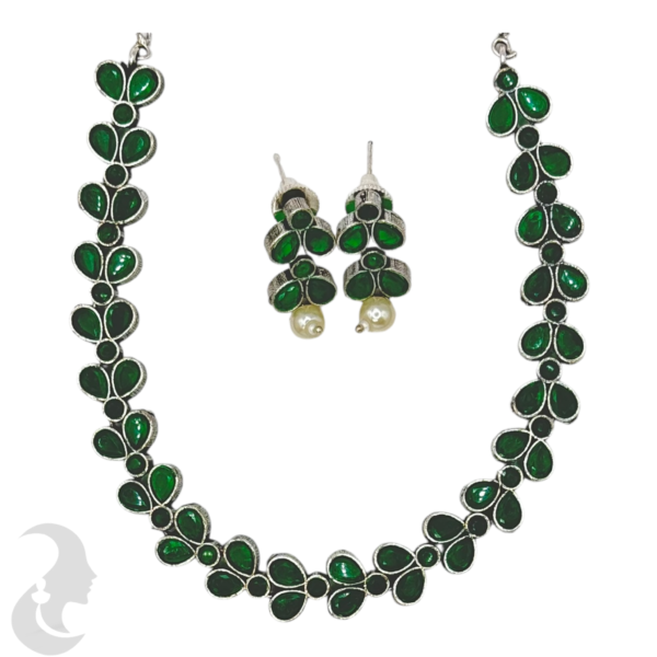 Black Silver- Green Color Stones- Leaf Design- Studs, Product Code: V-1318