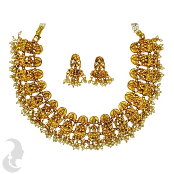 Short Necklace- Lakshmi Necklace- Lakshmi Studs, Product Code: V-1655