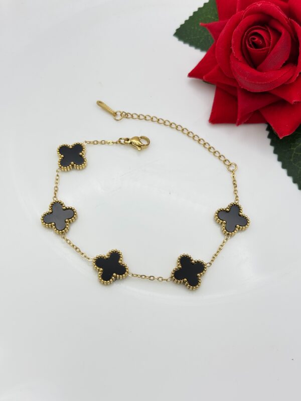 Stainless Steel Clover Bracelet- Black Color, Product Code: D-5010