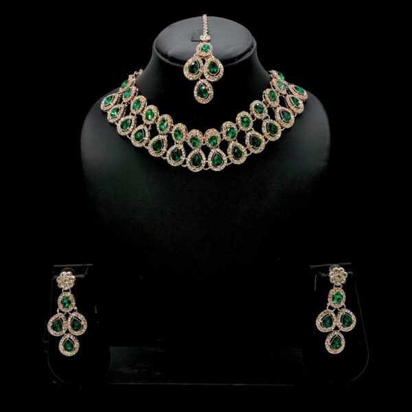 Zs Stone Necklace- Green Color Stone- Hangings Earrings- With Maati, Product Code: V-2390