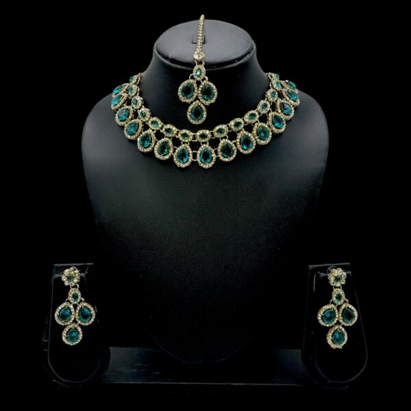 Zs Stone Necklace- Peacock Green Color Stone- Hangings Earrings- With Maati, Product Code: V-2391