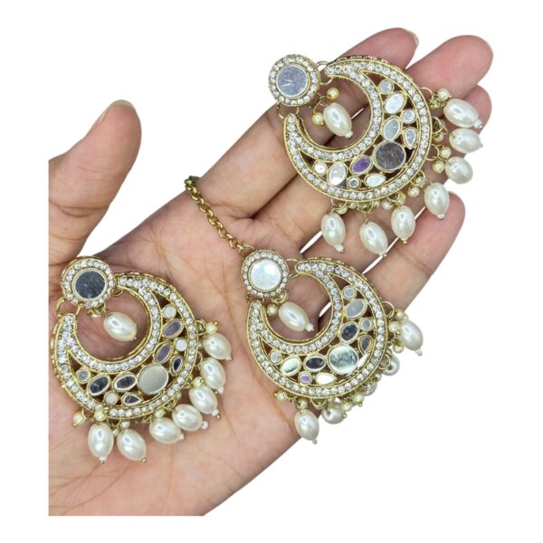 Mirror Necklace- White Color- Chandbali Hanging Earrings- With Maati, Product Code: V-2428 - Image 3