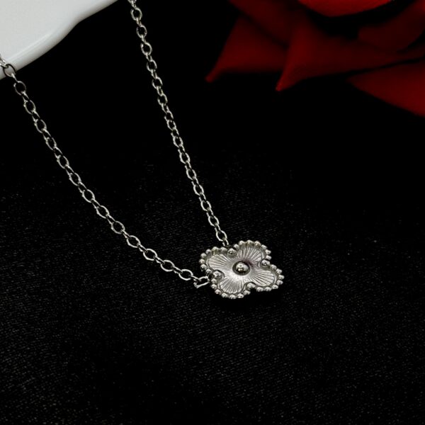 Stainless Steel Clover Chain Necklace, Product Code: D-5165