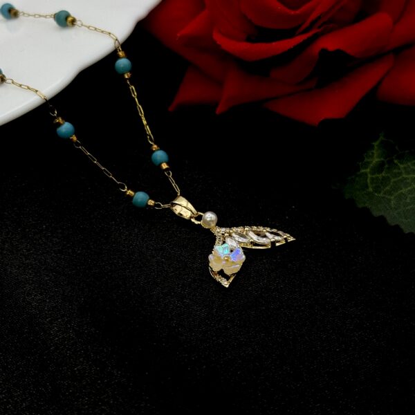 Stainless Steel Fish Tale Pendent Pearl Chain Necklace, Product Code: D-5167