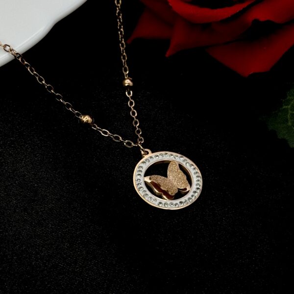 Stainless Steel Butterfly Pendent Necklace, Product Code: D-5185