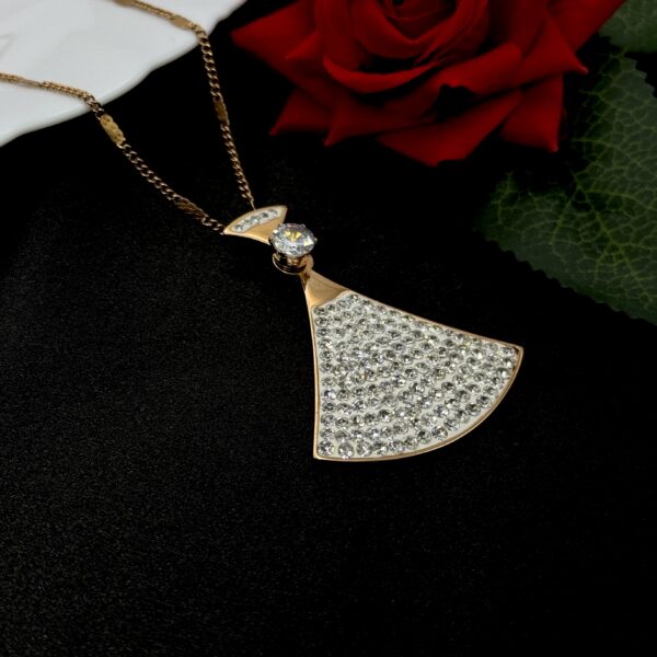 Stainless Steel Rosegold Plated Bulgari Diva Chain Pendent, Product Code: D-5191