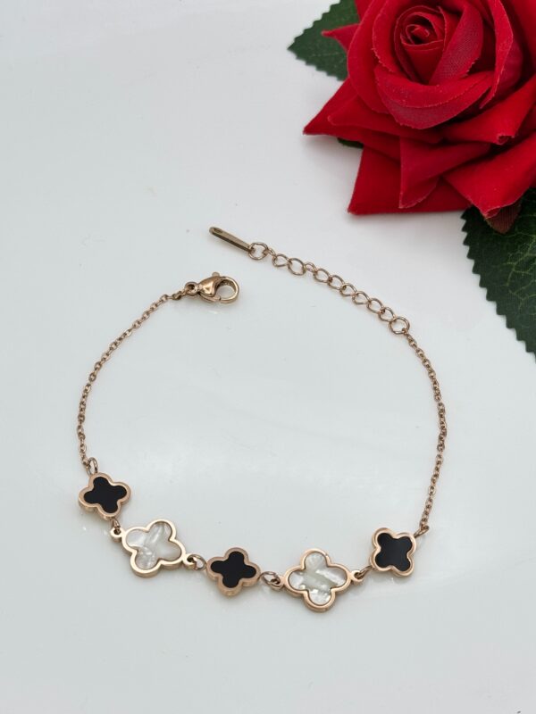 Stainless Steel Clover Link Bracelet- Black and White Color, Product Code: D-5008