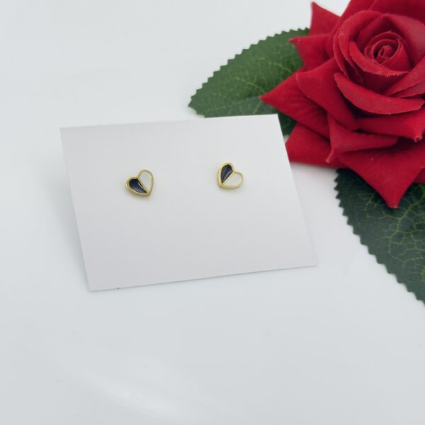 Stainless Steel Gold Plated Heart Shaped Stud Earring, Product Code: D-5080